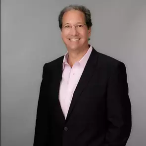 Tyler Tuchow, Fort Lauderdale, Real Estate Agent